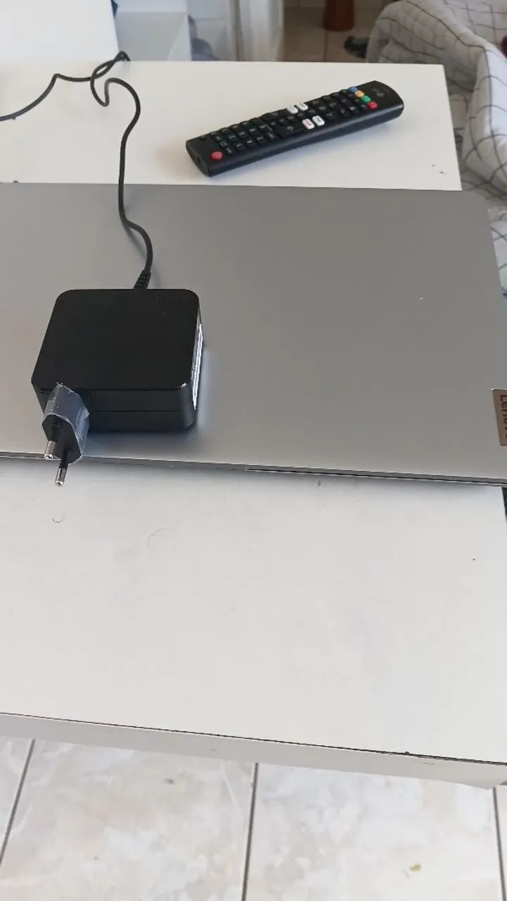 Vendo Notebook lenovo novo  - Foto 2