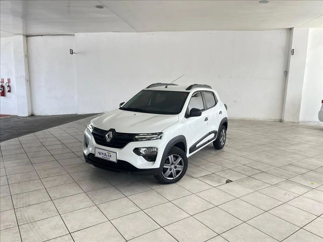 Kwid Zen 1.0 Flex 12V 5P Mec. 2023 COM 34.000 KM - Foto 3