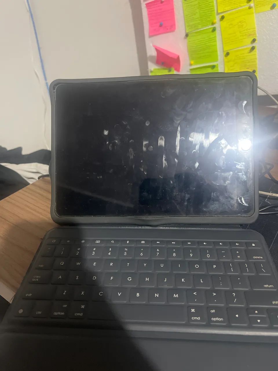 Vendo iPad 9 geração com capa magnética  - Foto 2