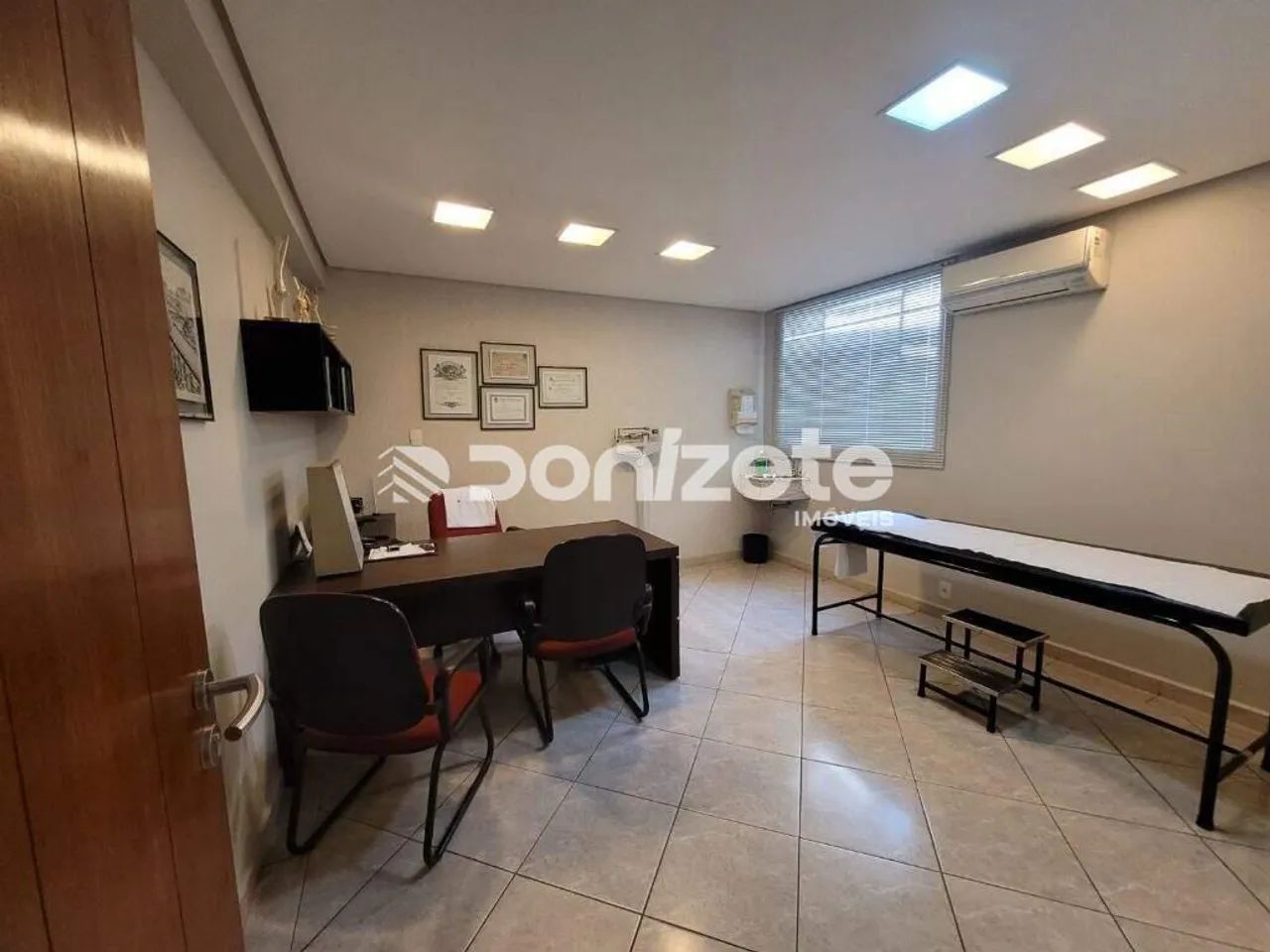 Prédio Comercial Frente - Jardim, Santo André | 151 m², 4 banheiros, 2 vagas - Foto 9