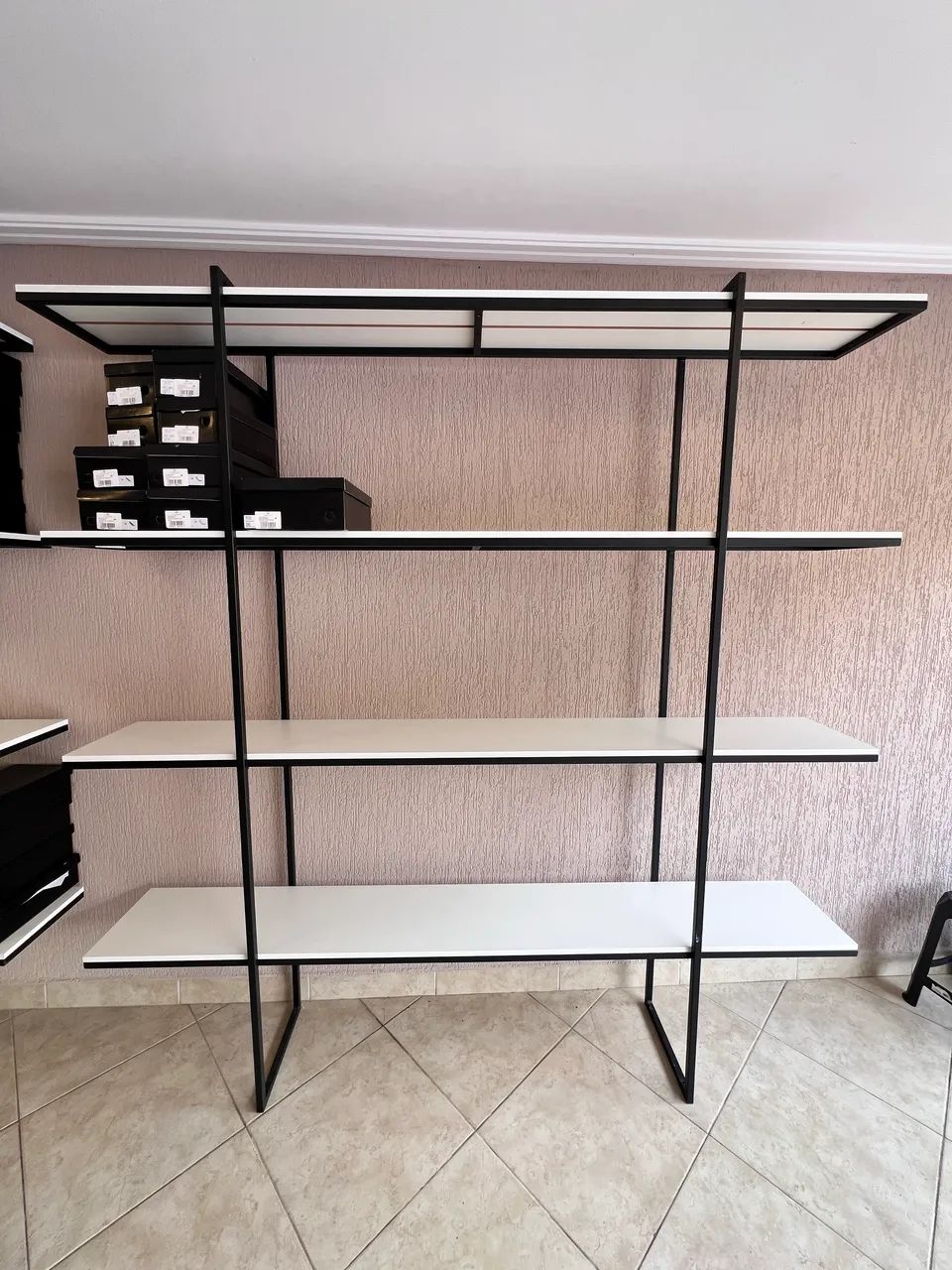 Prateleira Industrial em MDF
