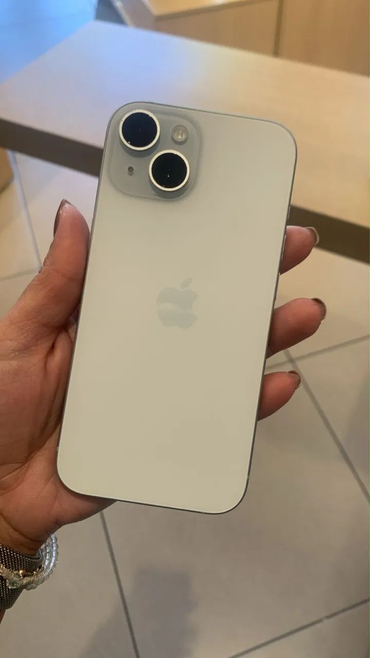 iPhone 15 128gb