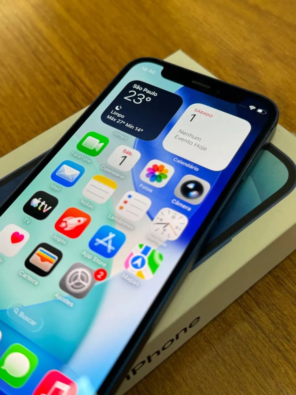 iPhone 12 MINI 64gb AZUL Seminovo * *Tela original!* - Celulares e