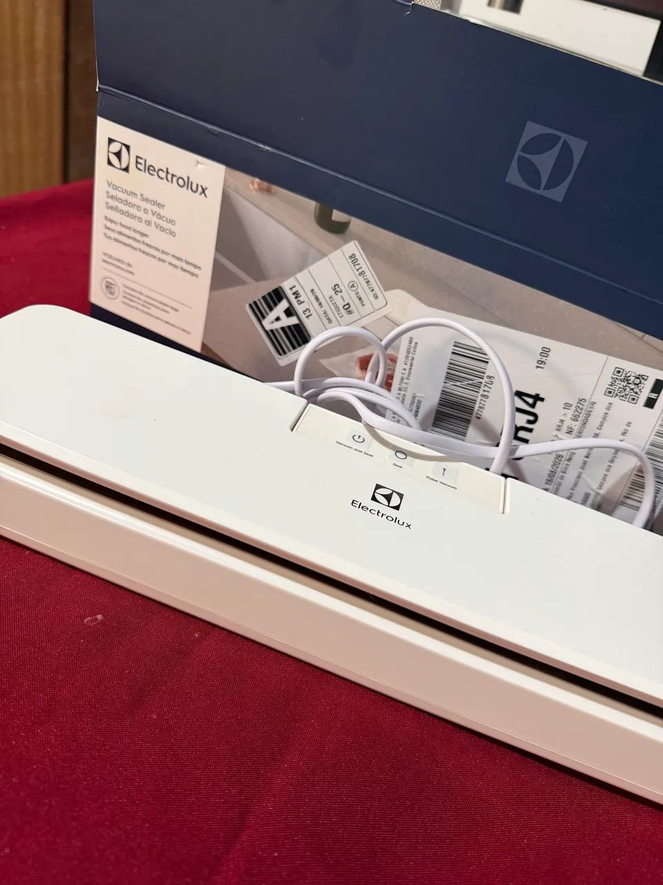 Seladora a Vácuo Portátil Electrolux  - Foto 4