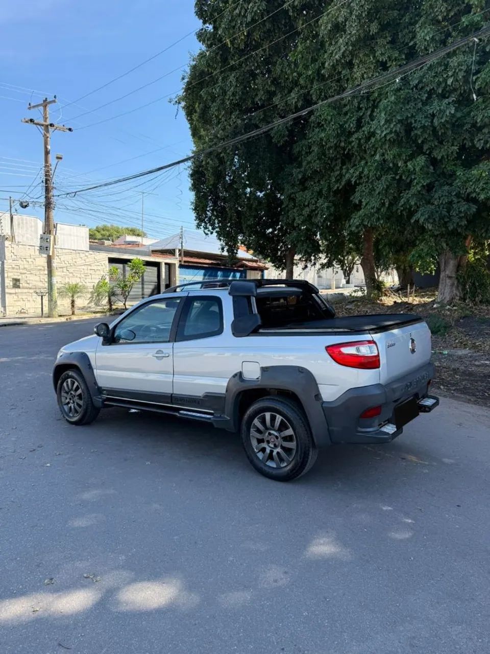 Fiat Strada Adventure1.8/ 1.8 Locker Flex CD 2019 - Foto 4