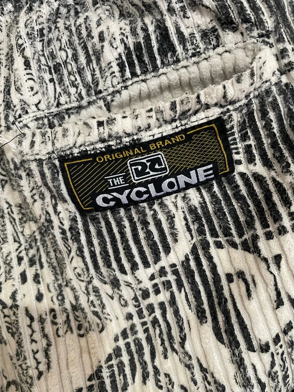 Calça Cyclone de Veludo Original - Foto 4