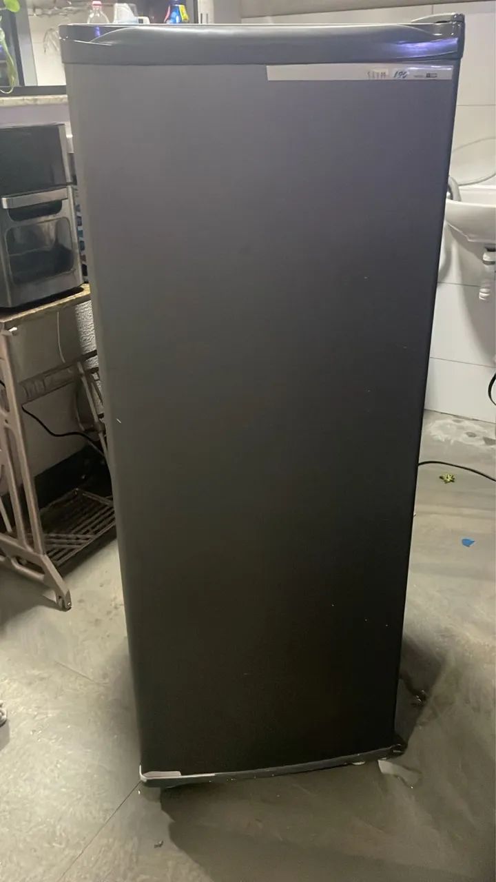 Freezer Vertical cônsul