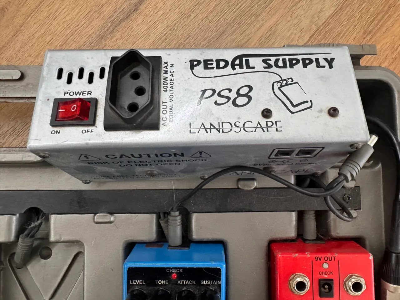 Vendo pedal Boss Compressor e Case Boss com fonte