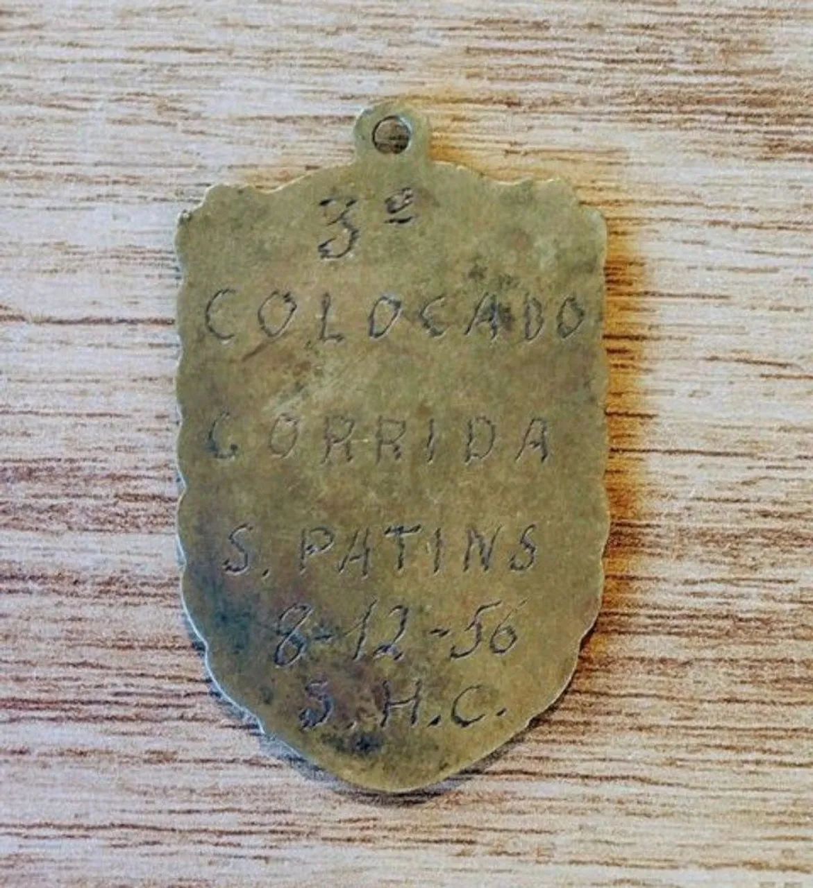 Medalha Antiga de Hóquei de 1956 - Foto 2