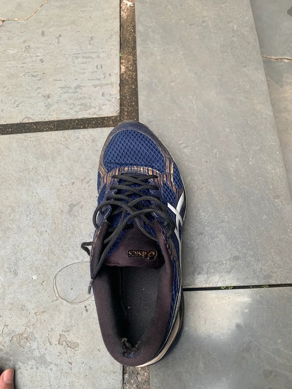 Tênis ASICS