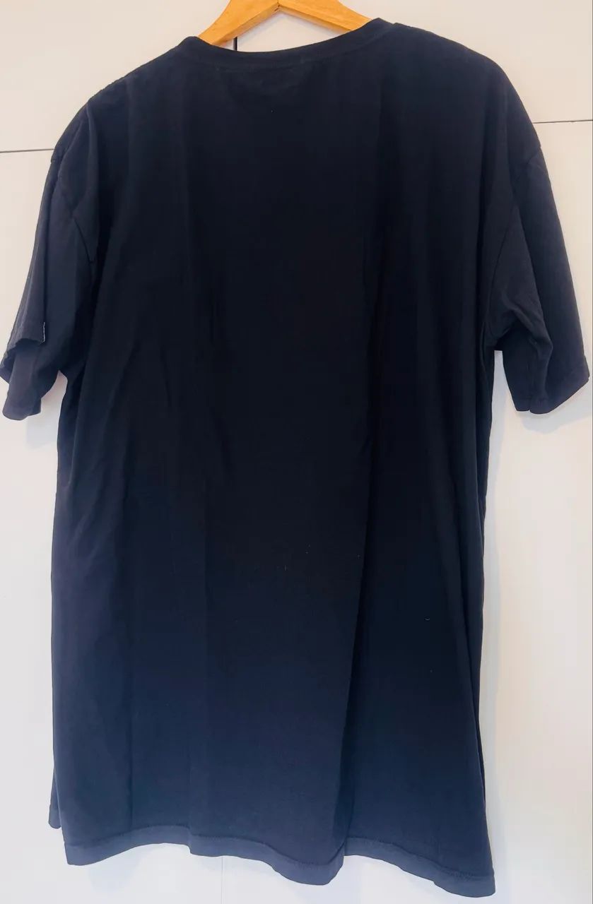 Camiseta Preta em Algodão GG  - Foto 2