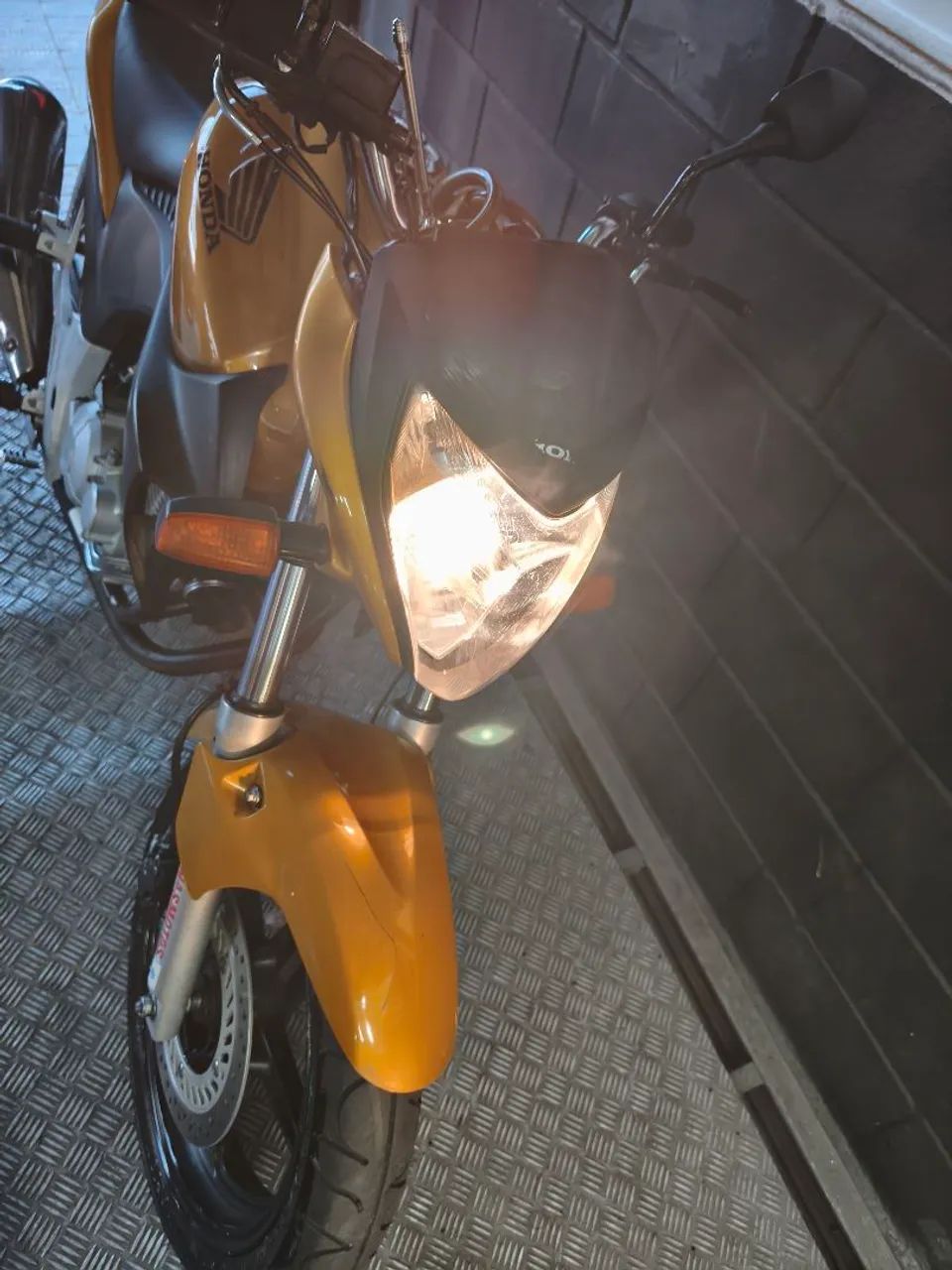 CB 300 Extra - Foto 3
