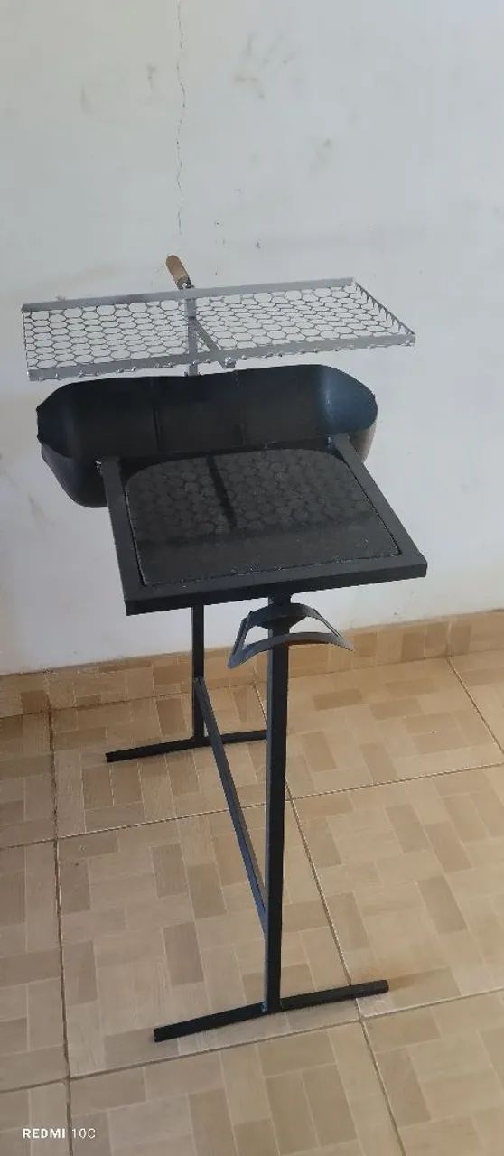Churrasqueira com mesa de pedra Mamoré  - Foto 4