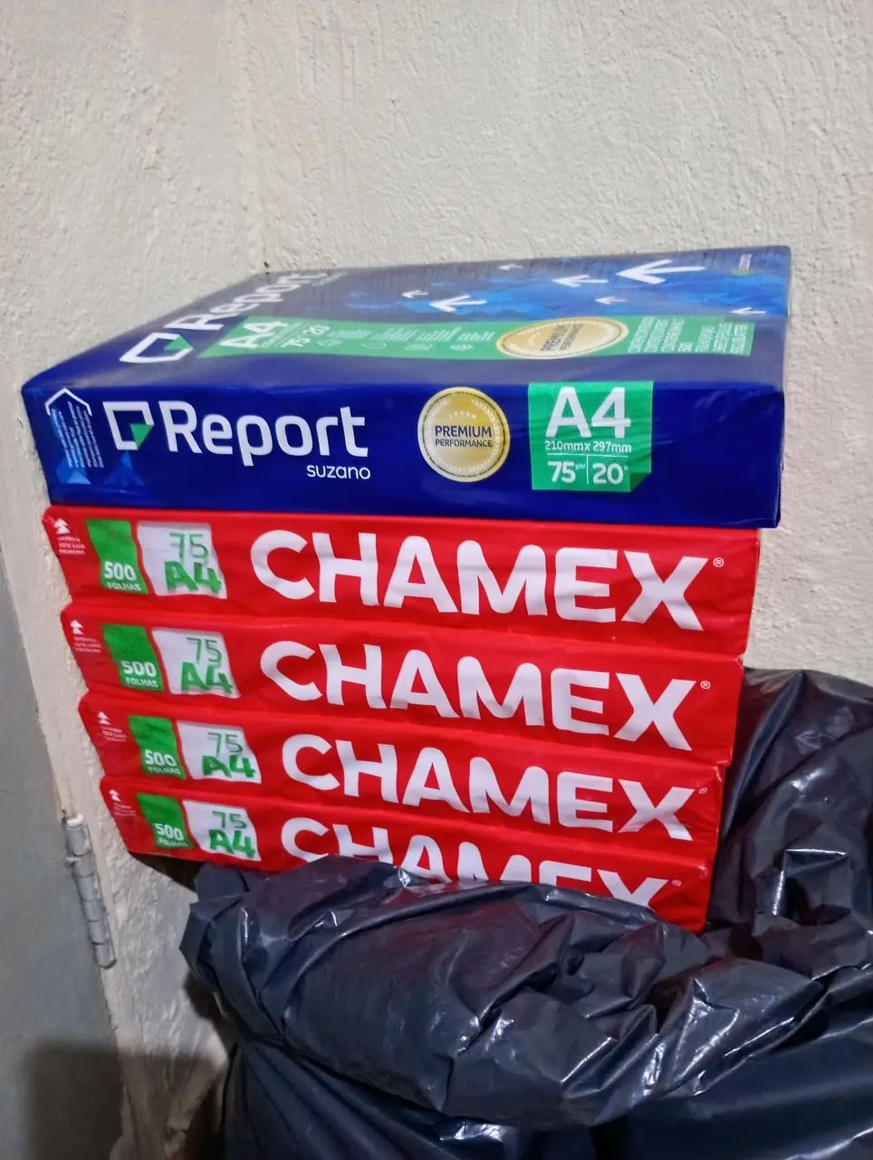 Resma A4 cinco und 60