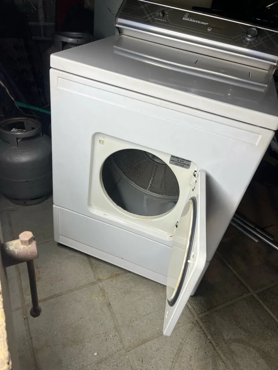 Secadora de roupa a gás