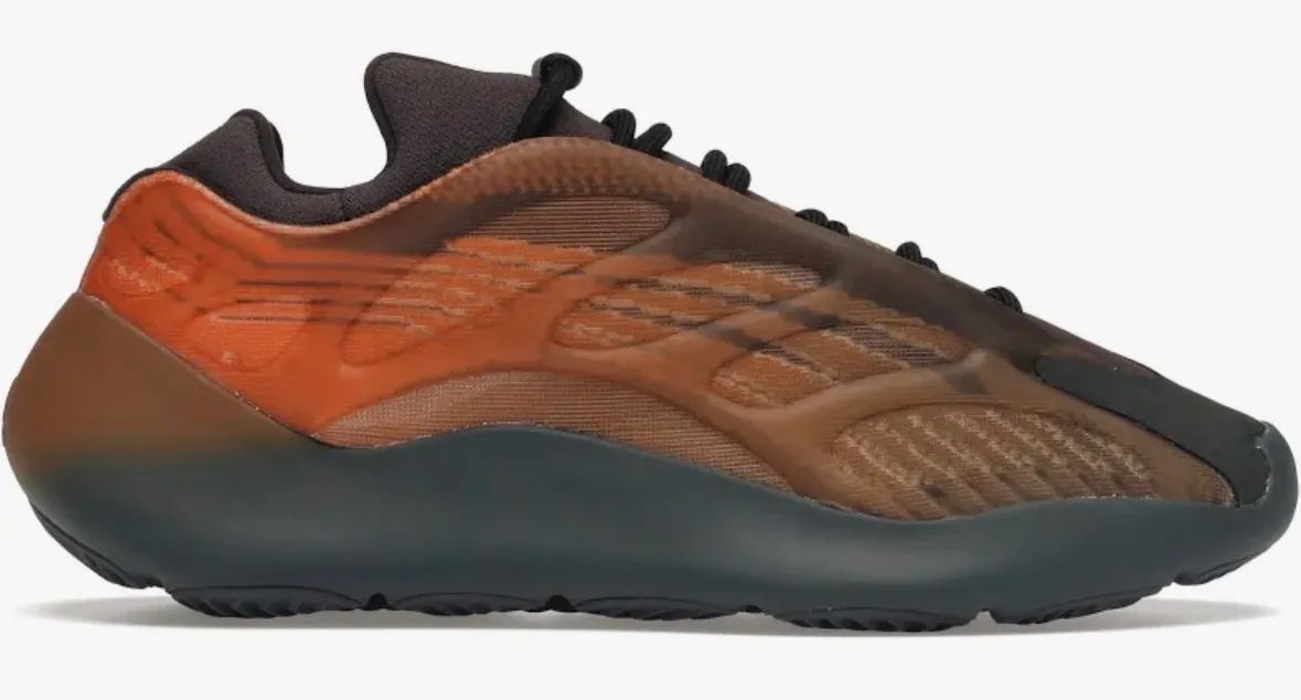 Yezzy 700 v3 ( cooper fade ) size 11/ 5 calçado adulto ! 