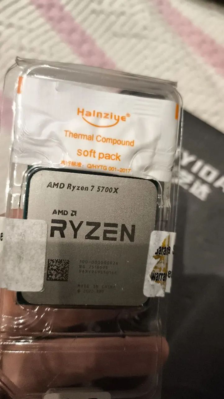 Ryzen 7 5700X 