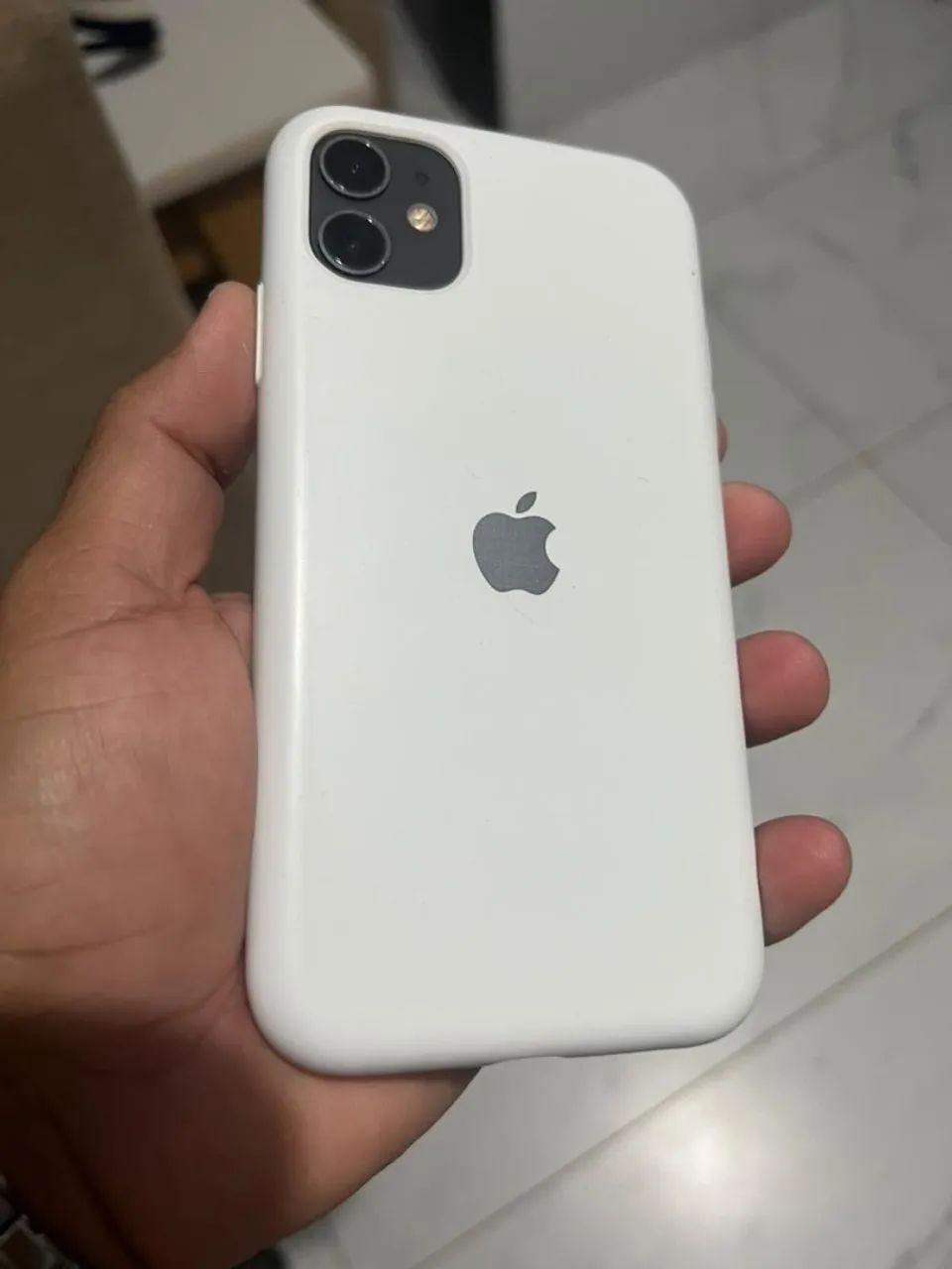 iPhone 11 / 64GB - Foto 2