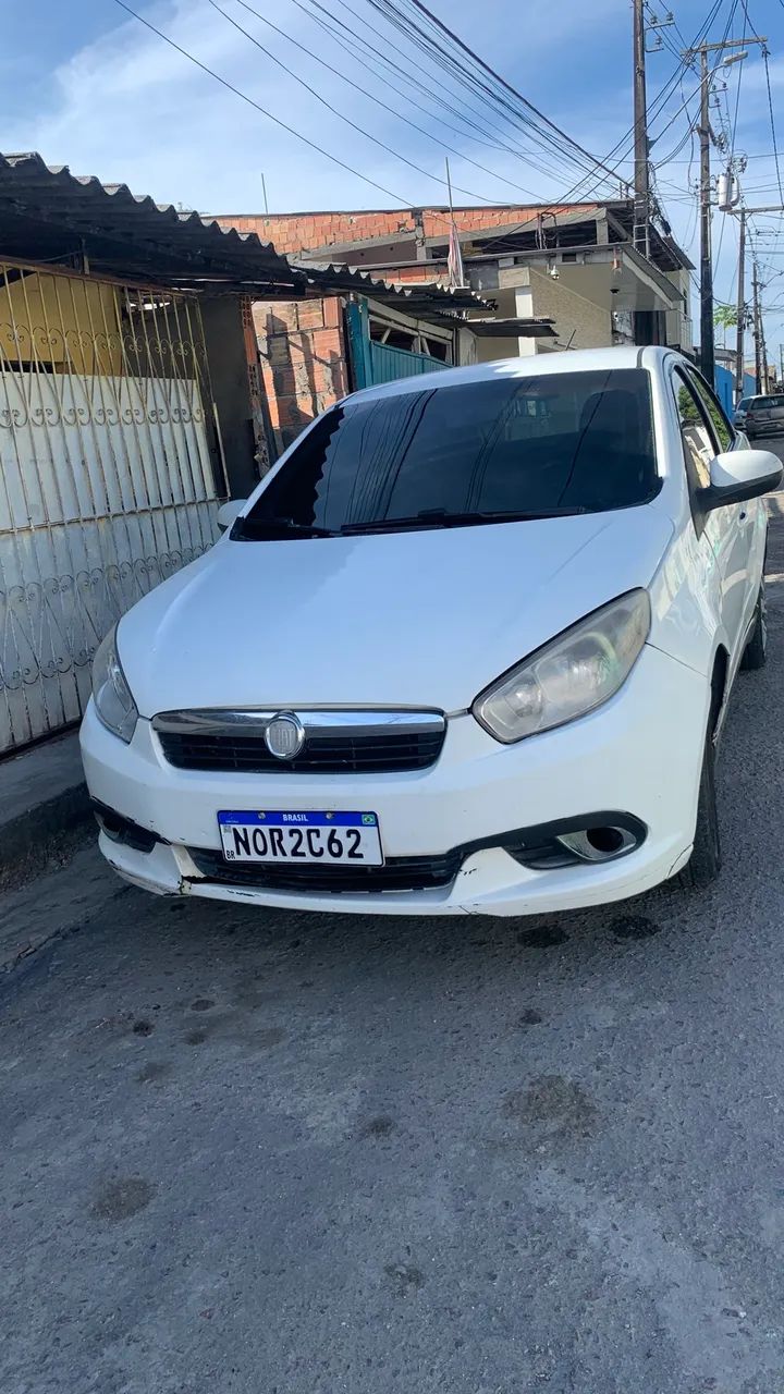 Fiat Grand Siena 2013