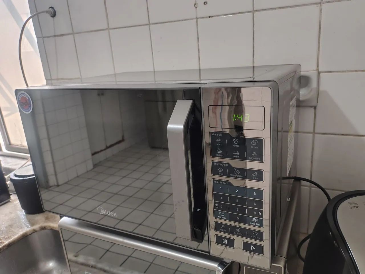 Microondas Midea c/defeito simples