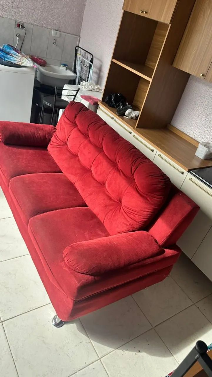 Sofá vermelho em perfeito estado - Foto 2