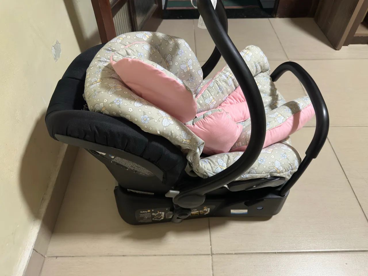 Bebê conforto  Safety  1 st + Base para carro - Foto 2