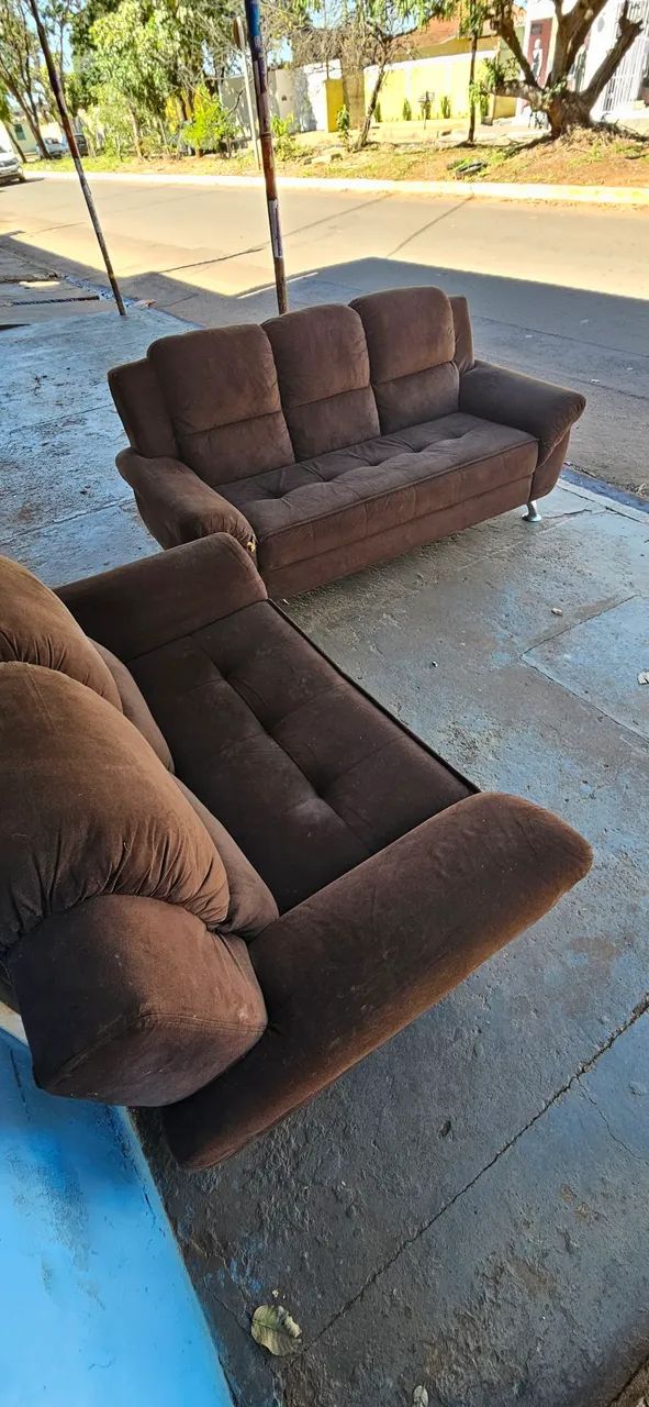 jogo sofa retrô 2 e 3 lugares bem conservado - entrega grátis  - Foto 2