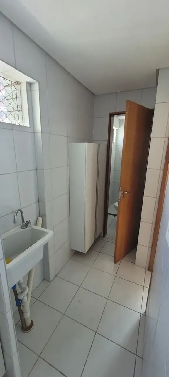 Edifício Lara para aluguel tem 63 metros quadrados com 3 quartos em Torre - Recife - PE - Foto 3