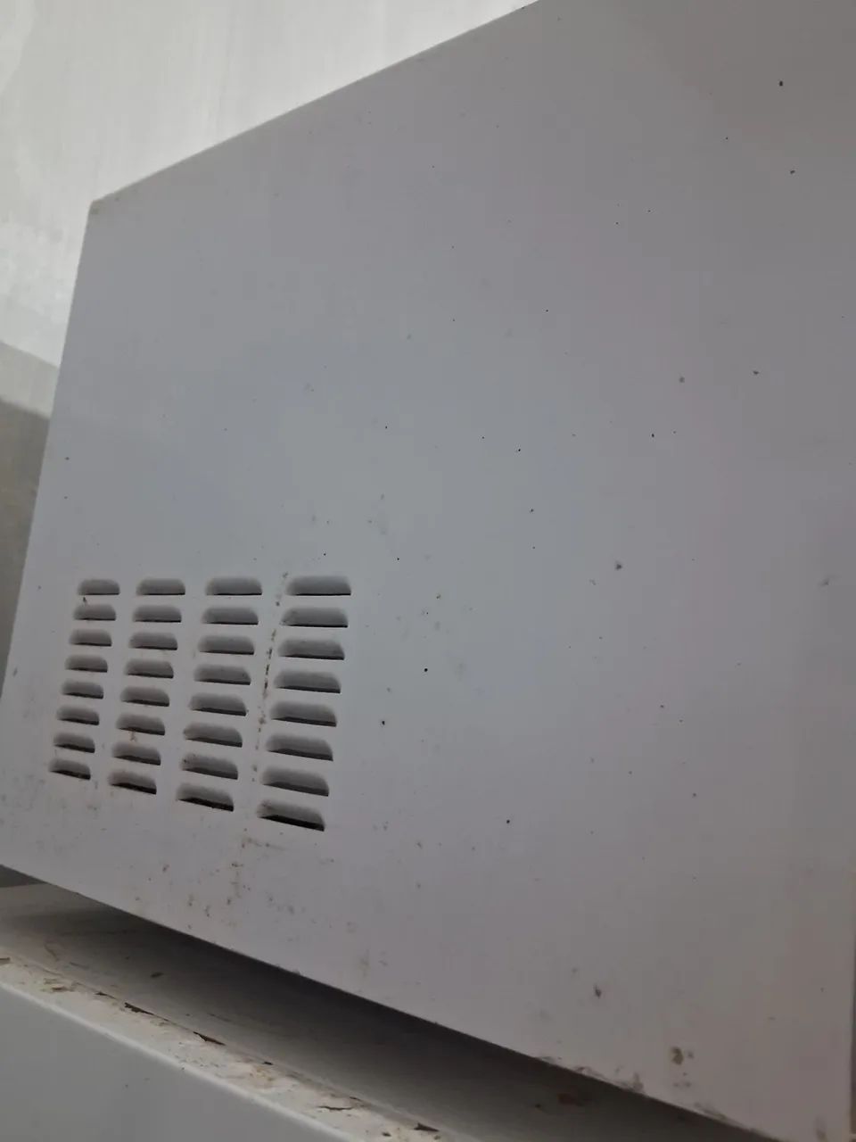 Microondas esmaltec 31 litros - Foto 2
