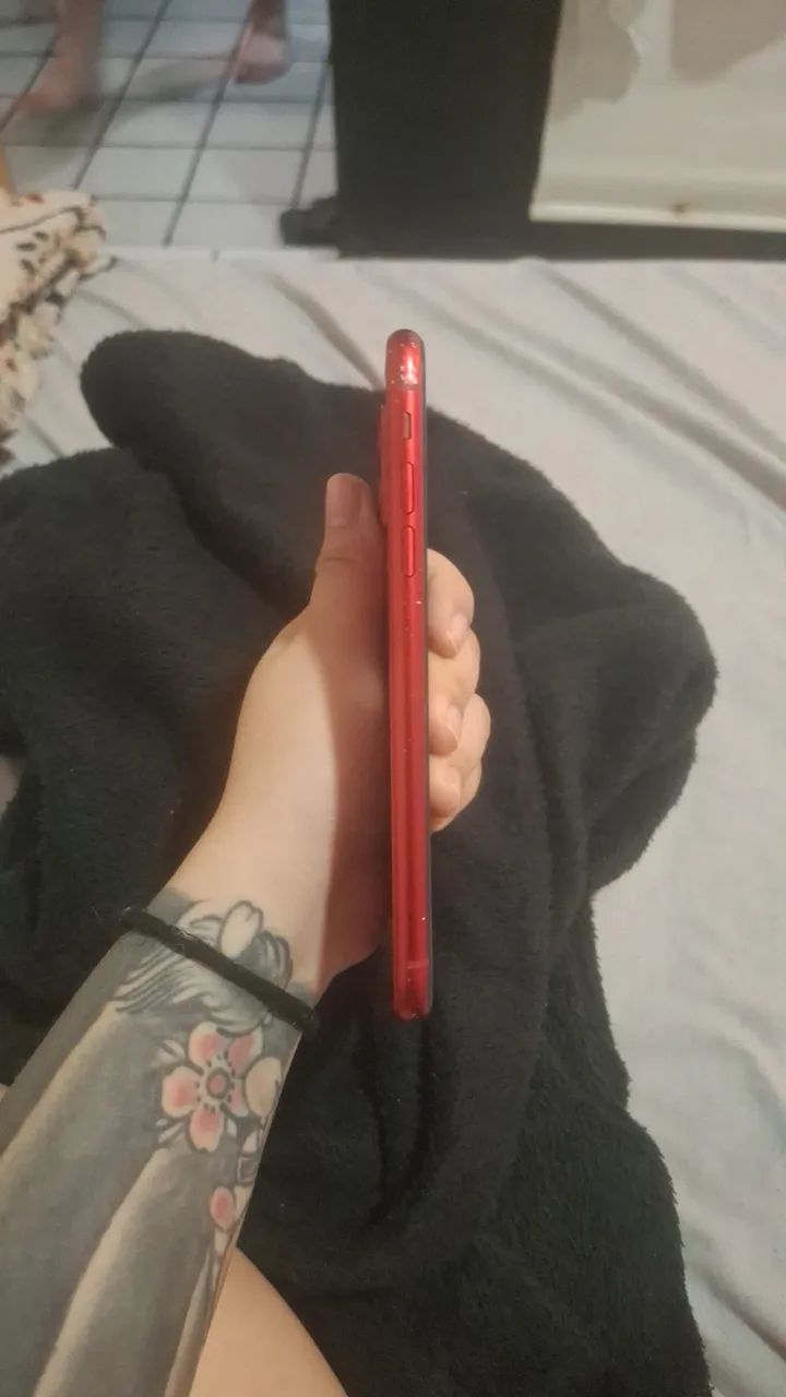 Iphone 11 256gb red