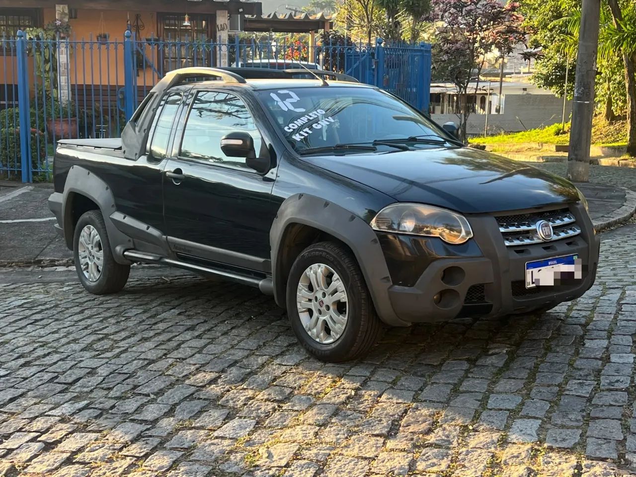Fiat Strada 2012
