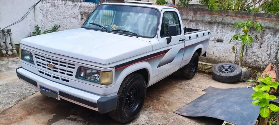 Chevrolet D-20 D-20 S / Luxe 3.9/4.0 Diesel 1987