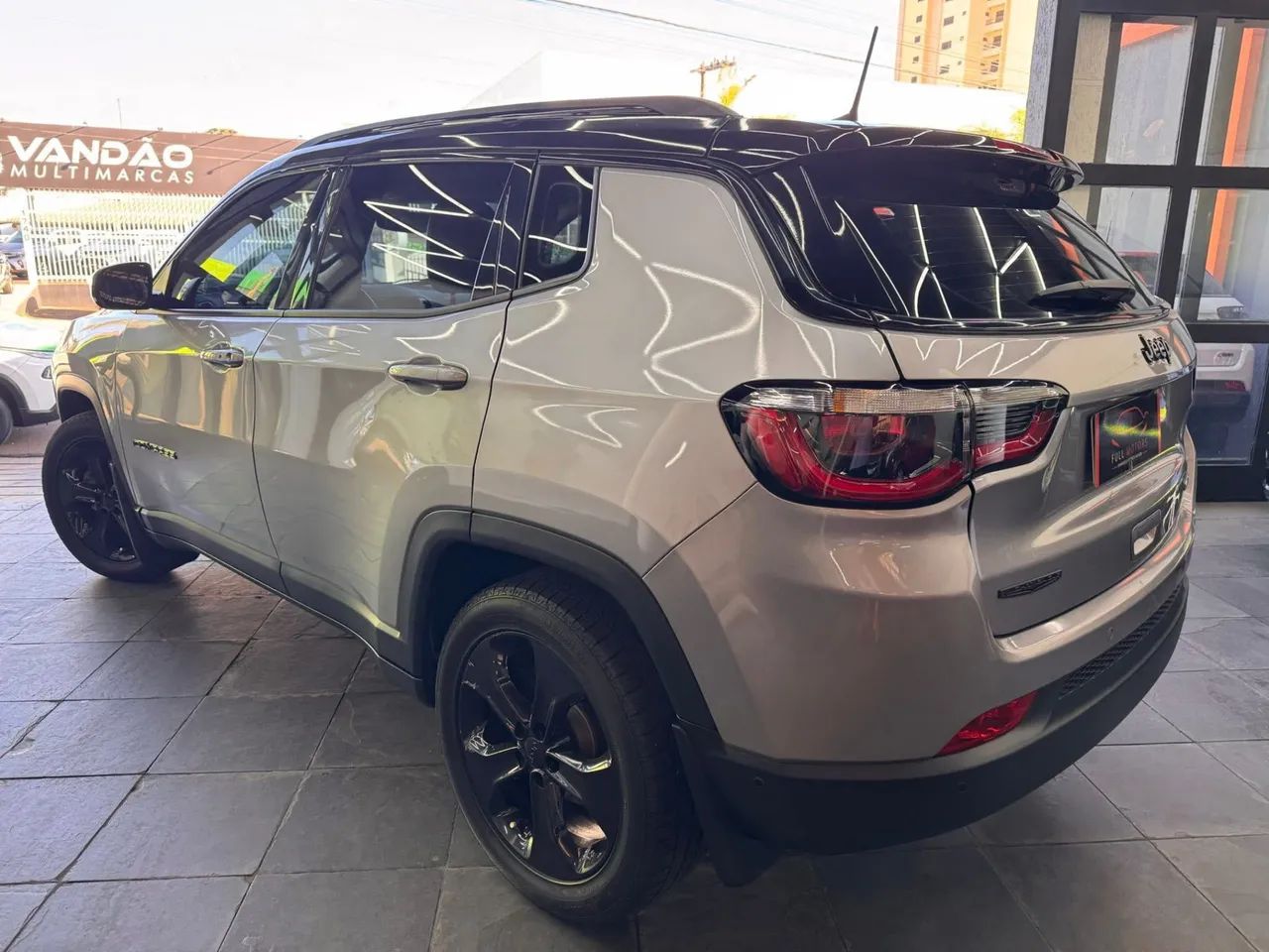 Jeep Compass Longitude 2.0 4X2 Flex 16V Aut. 2021 - Foto 3