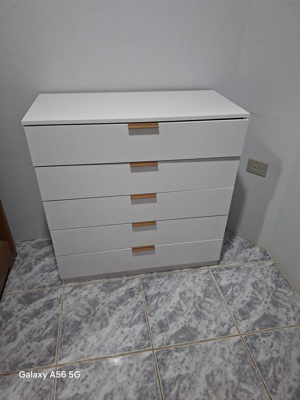 Comoda 5 gavetas
