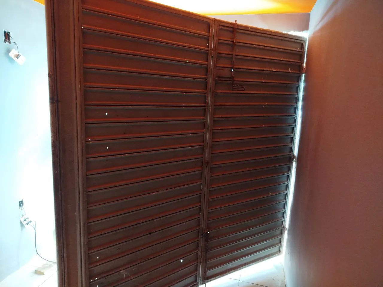 Puerta plegable65115635108098121