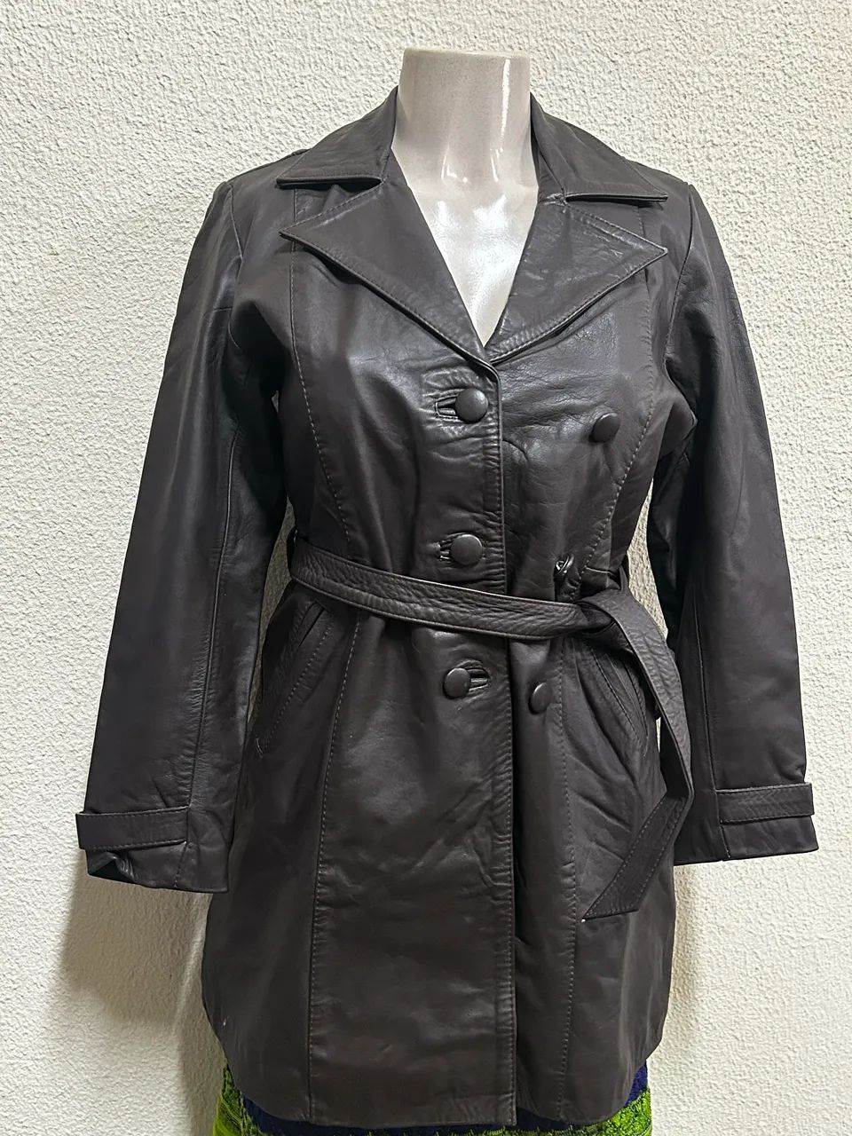 PARKA EM COURO  ELLUS TAM.M
