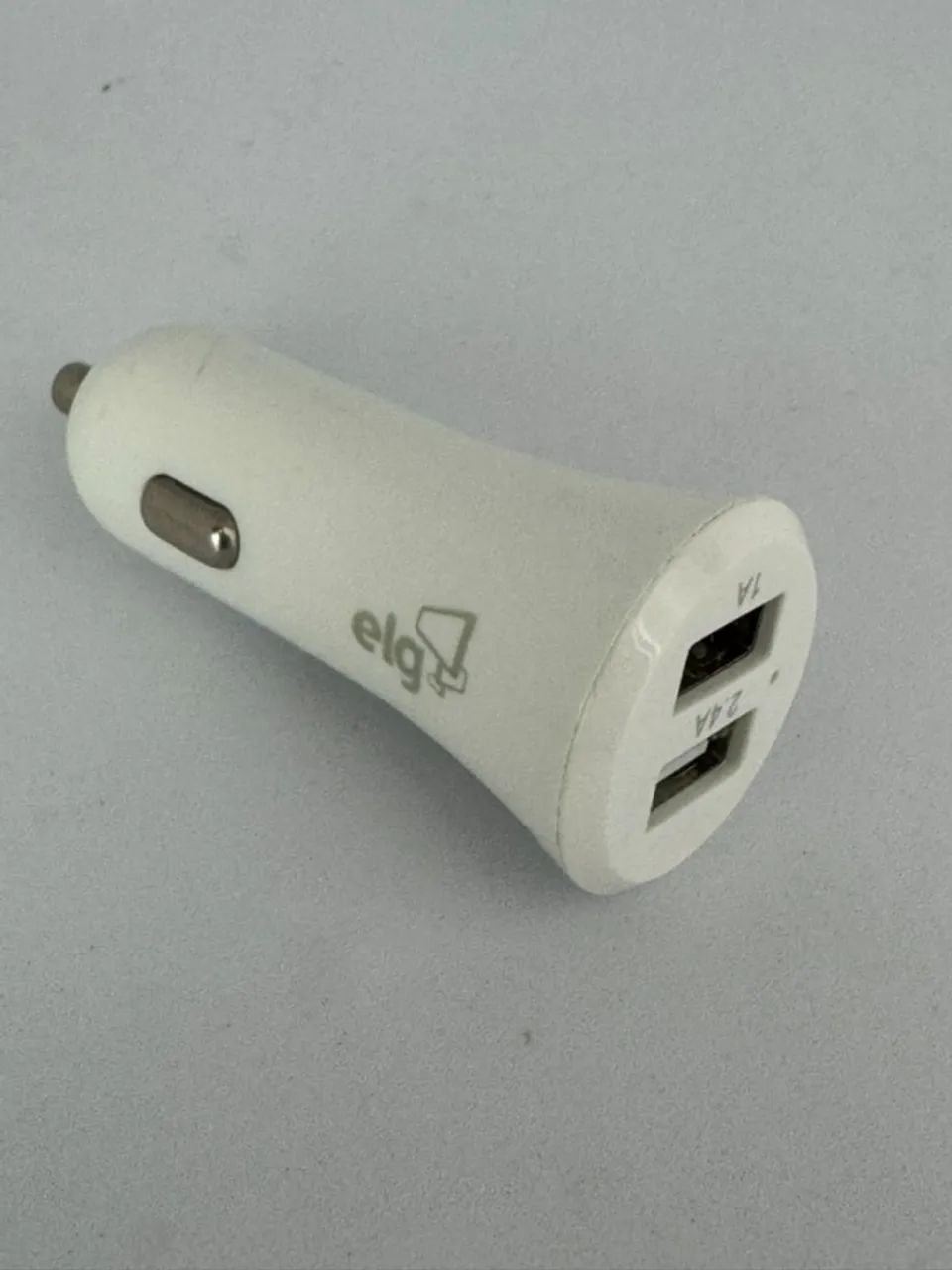 Carregador Veicular USB Duplo 12V - Foto 2