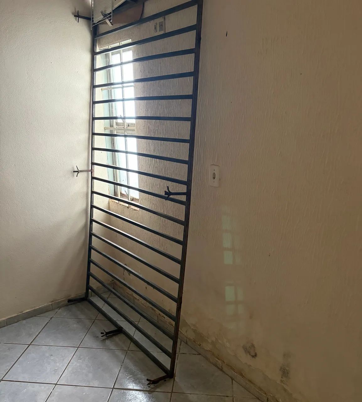 Vendo grade para janela  
