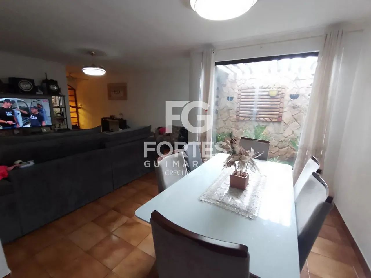 Casa com três quartos com 157 m² de área construída no Bairro Jd Independência! - Foto 7