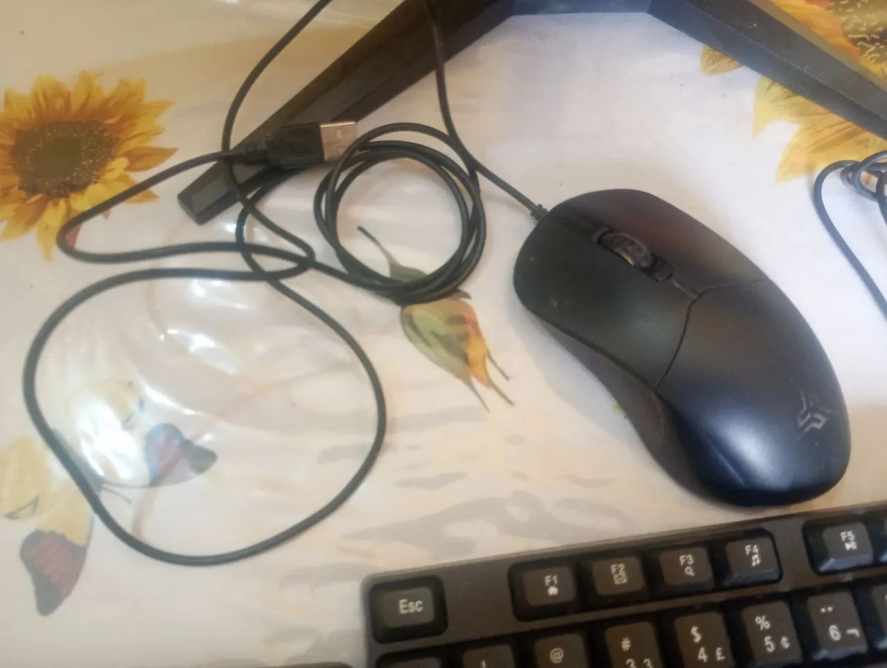 Kit computador, teclado, mouse, caixa de som e conectores - Foto 4