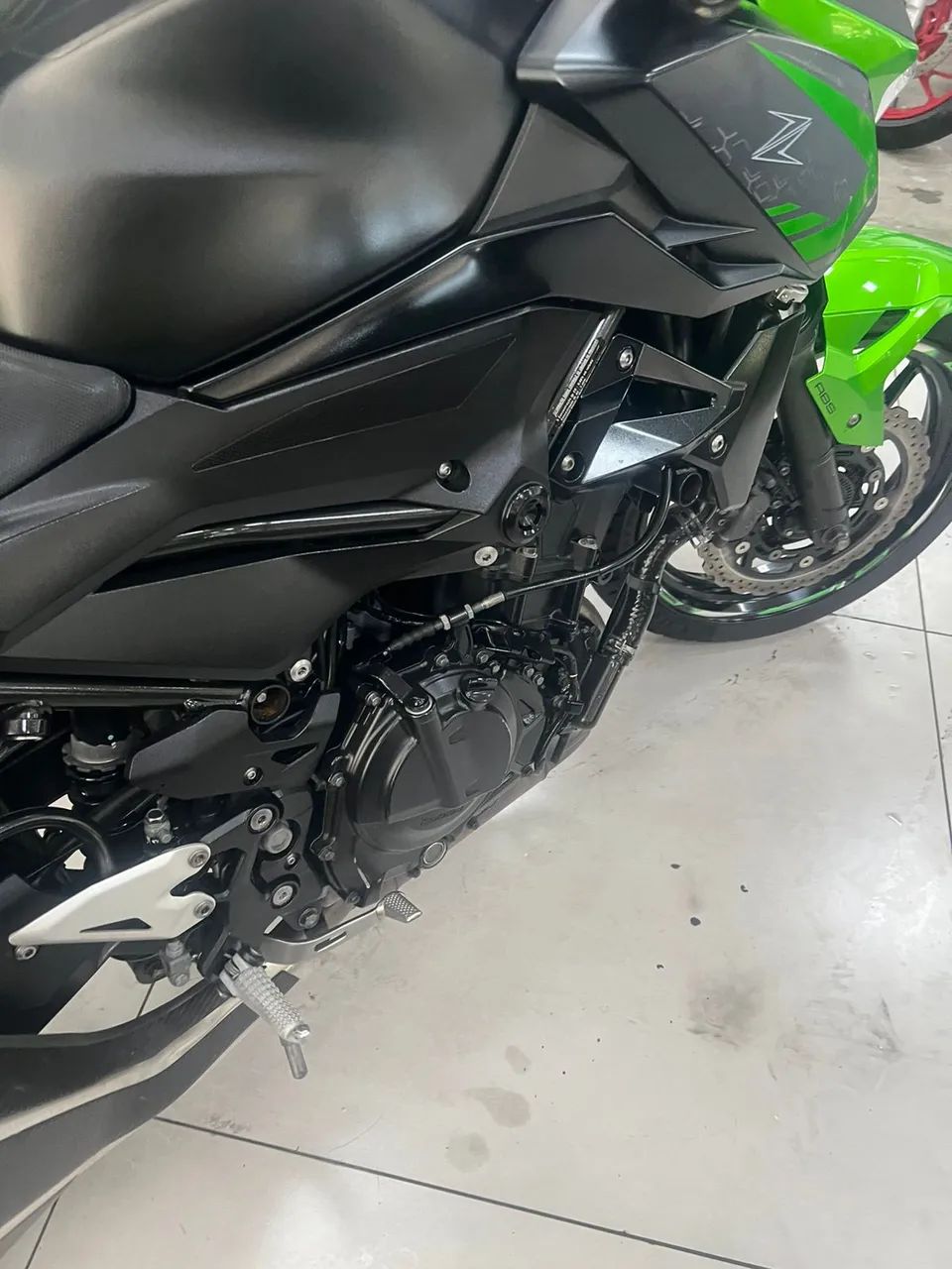 KAWASAKI Z400 - Foto 3