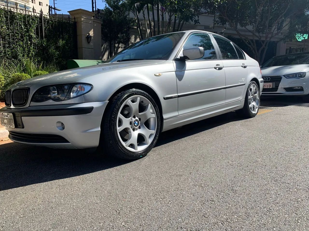 BMW 325I A 2002