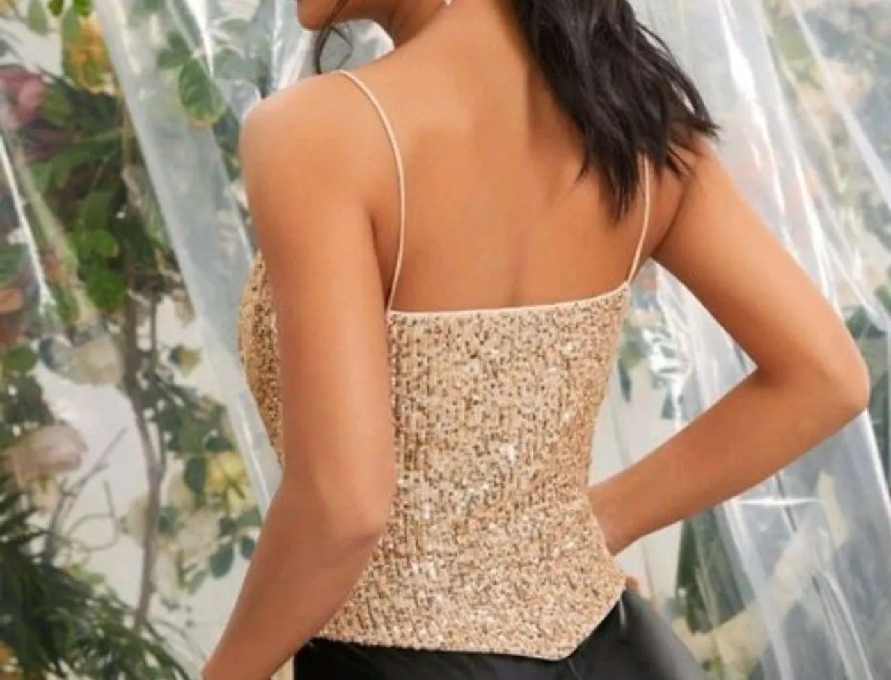 Blusa cropped de paetê  - Foto 2