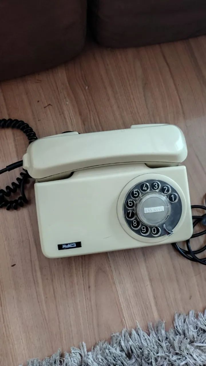 Telefone Fixo conservadissimo - para sair rápido