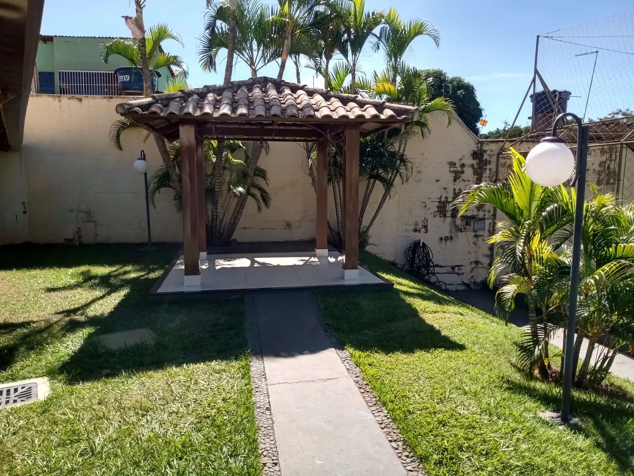 Ótimo sobrado 3 quartos sendo 2 suites jardim planalto - Foto 3