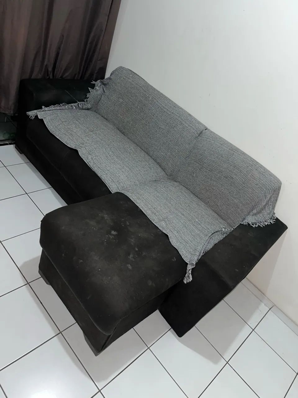 VENDO SOFÁ - VALOR NEGOCIÁVEL  - Foto 2