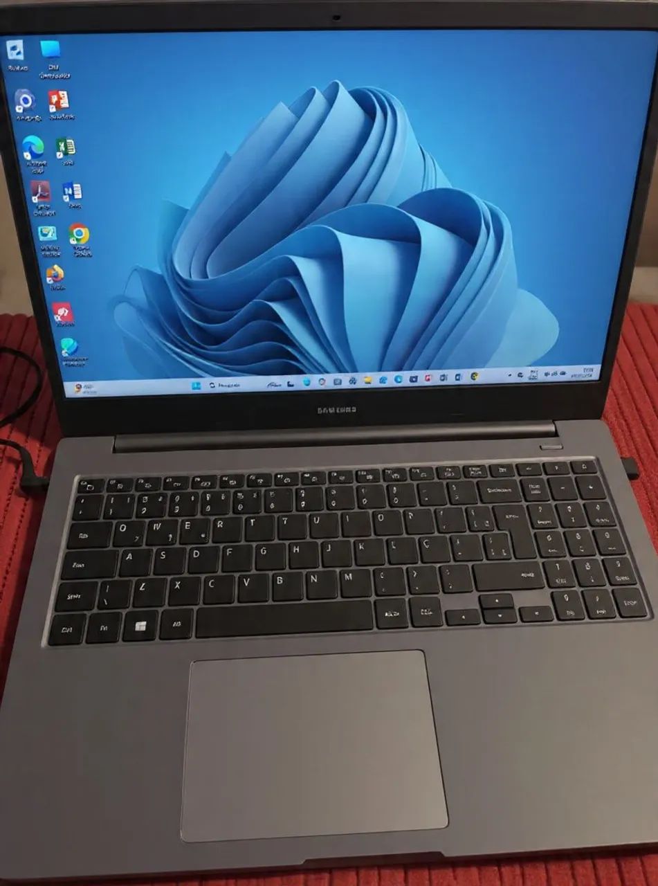 Notebook Samsung i3 10°gb 16 ram e ssd