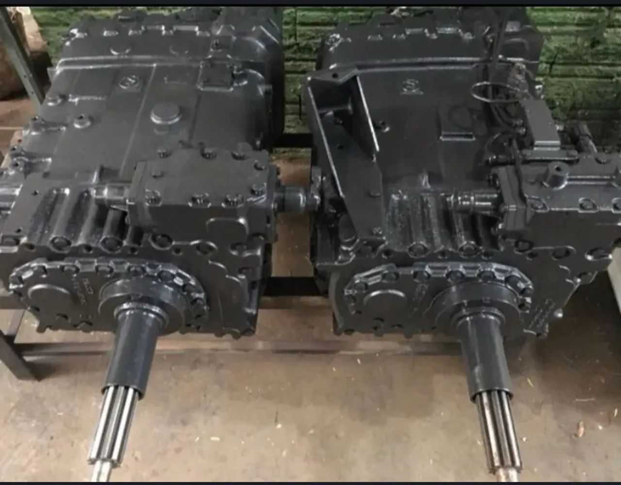 Caixa de câmbio ZF 16s130 - Foto 2