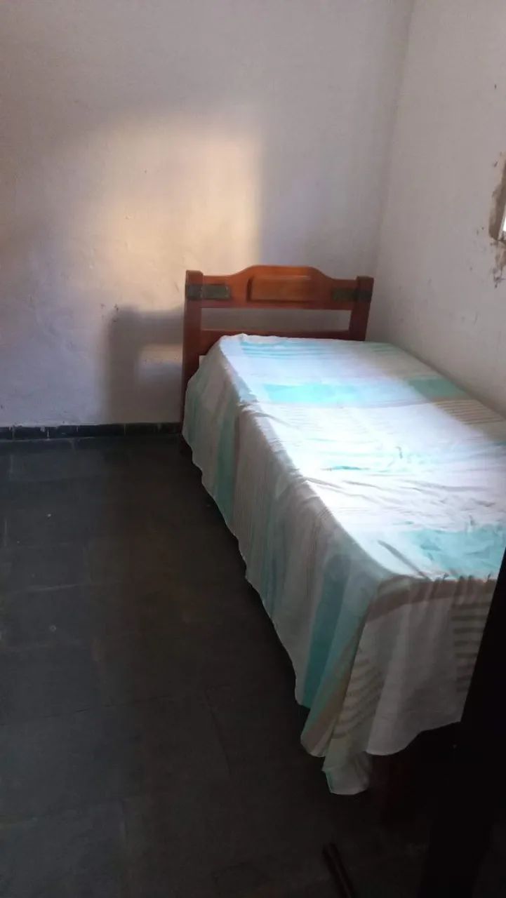 Alugo quartos individuais