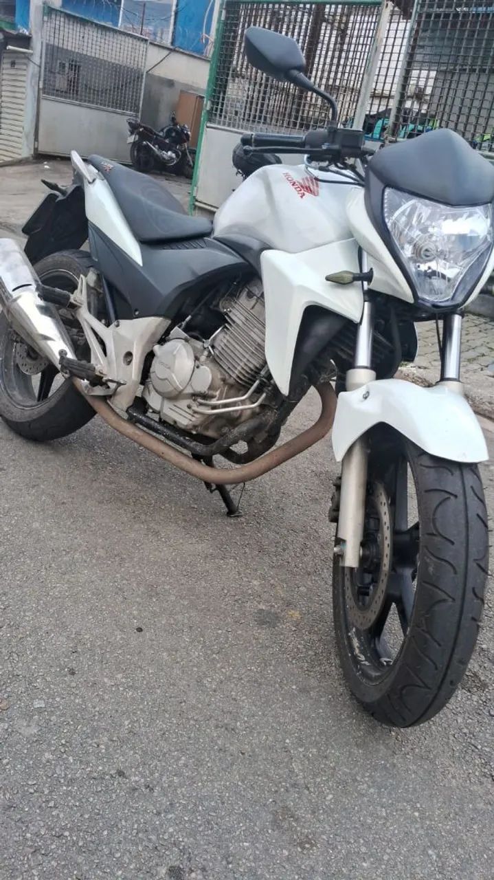 Honda CB300 - Foto 3